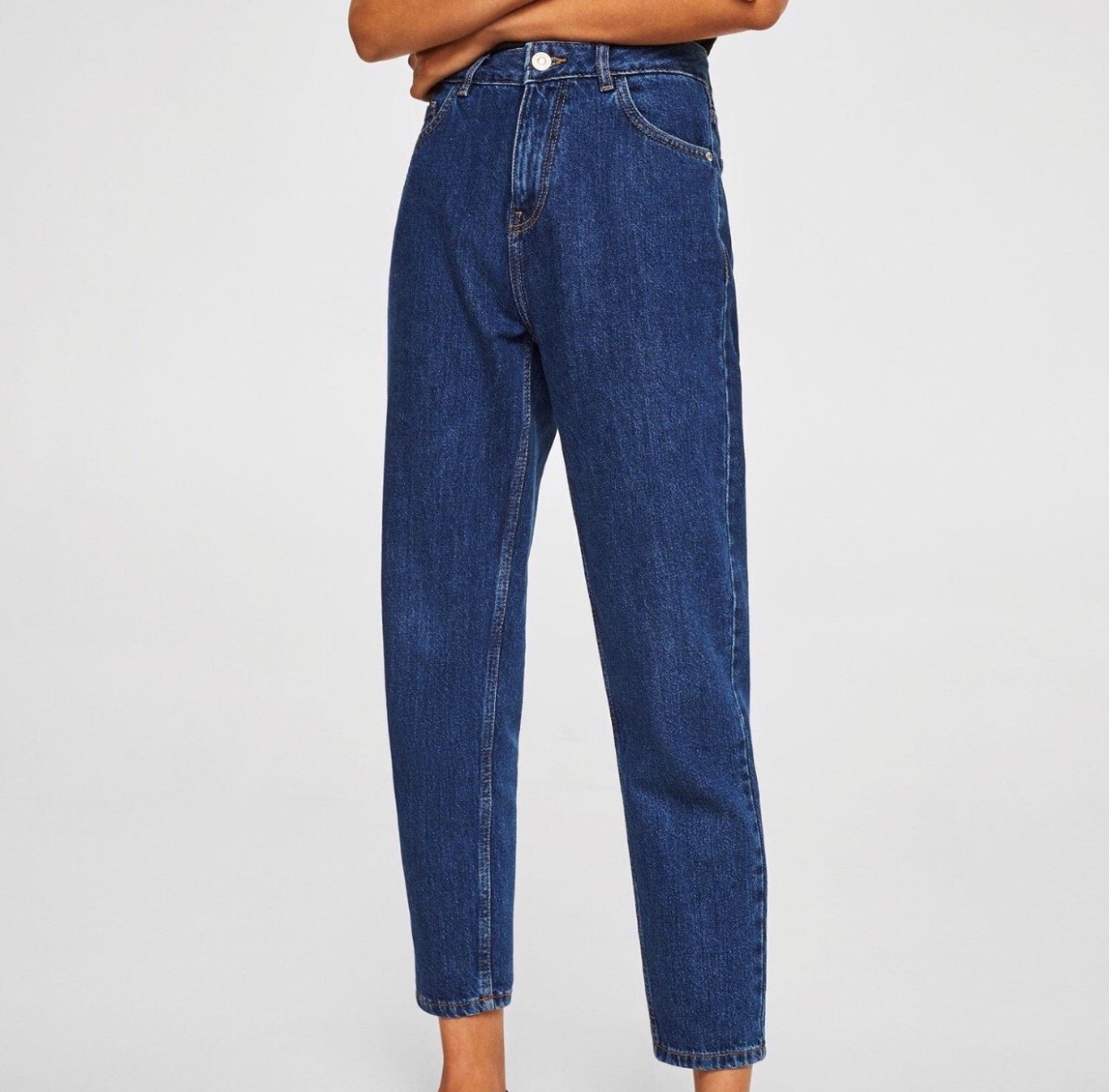  white/blue striped shirt